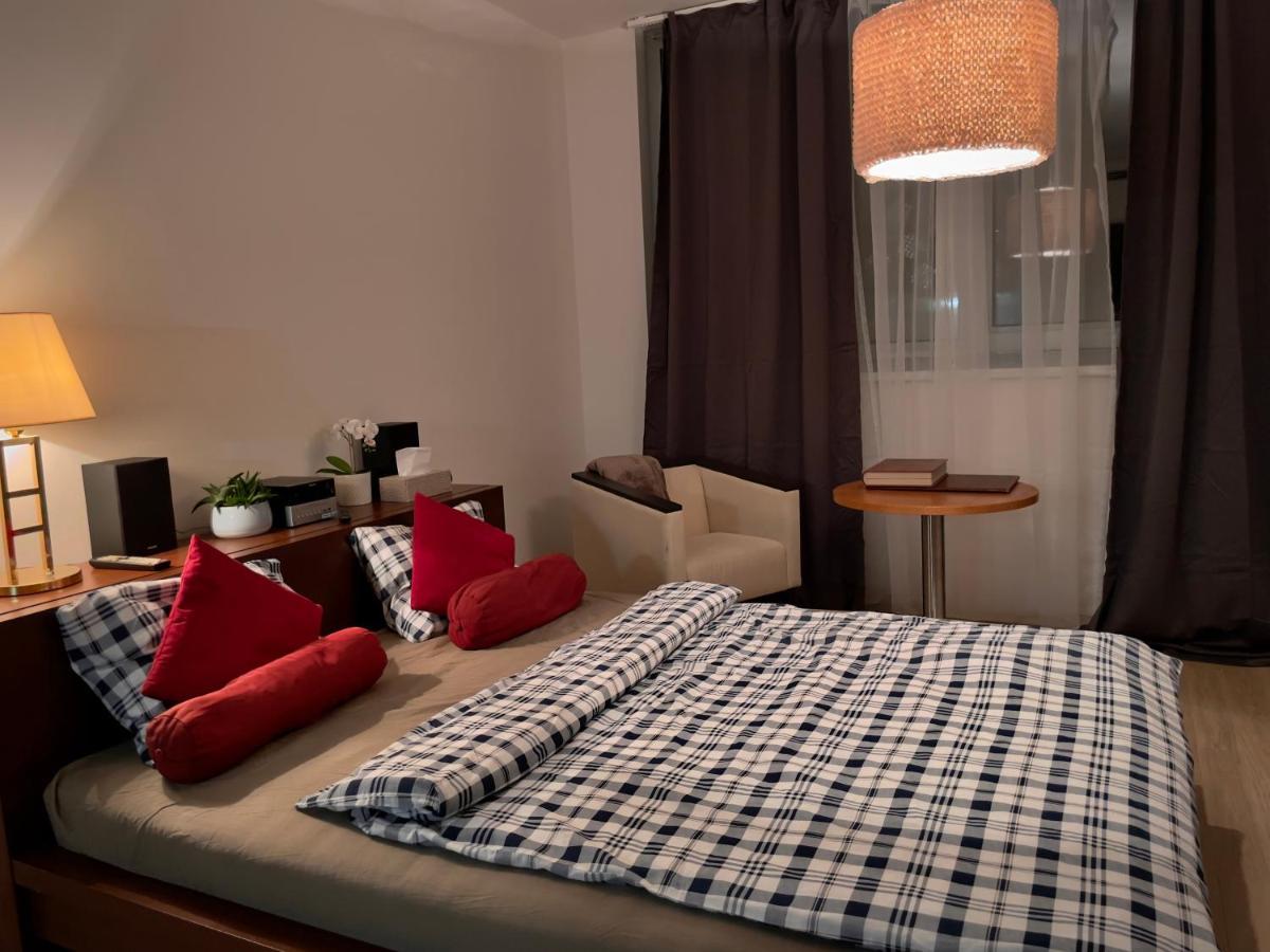 Harfa Apartment 30 布拉格 外观 照片